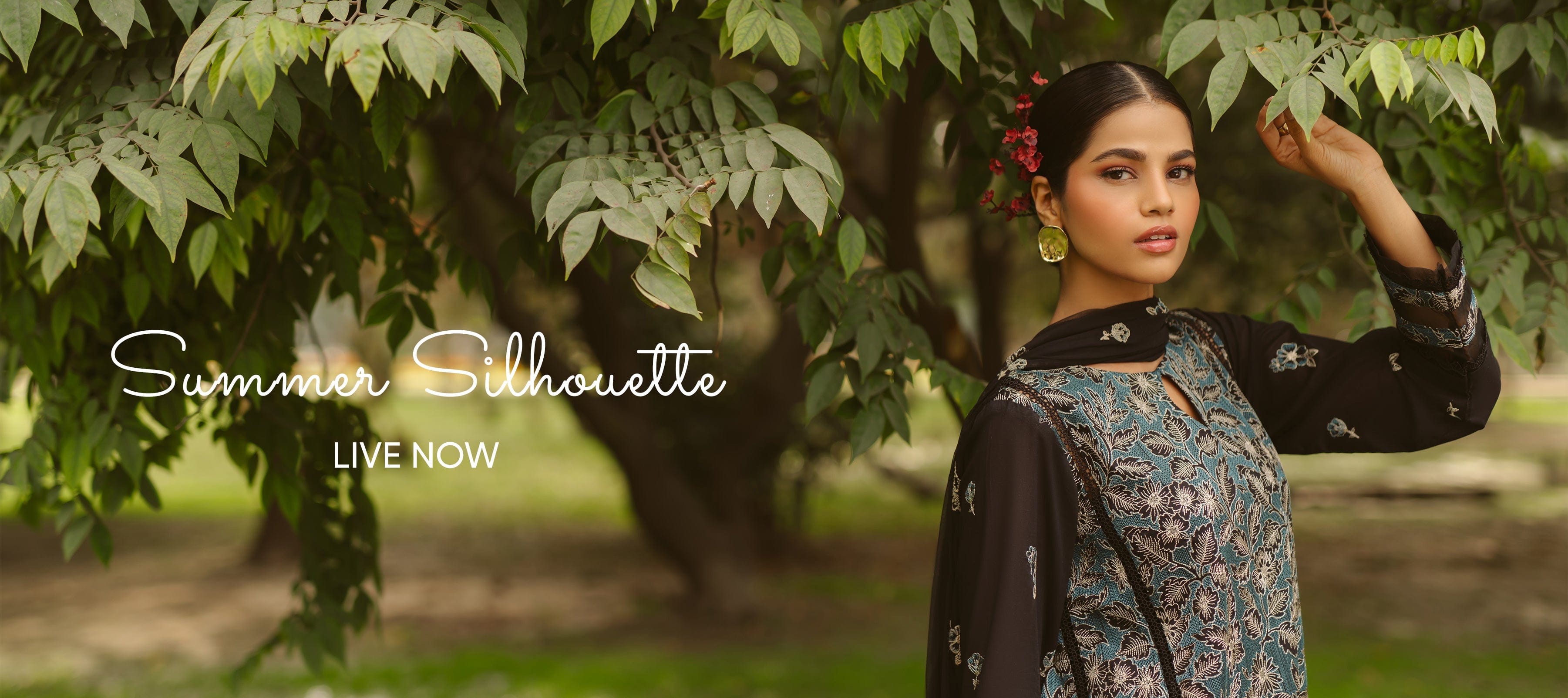 🔥 Eid’s Beautiful Outfit Traditional Balouchi Style Embroidery 🧵 Lawn 3 PC Dress