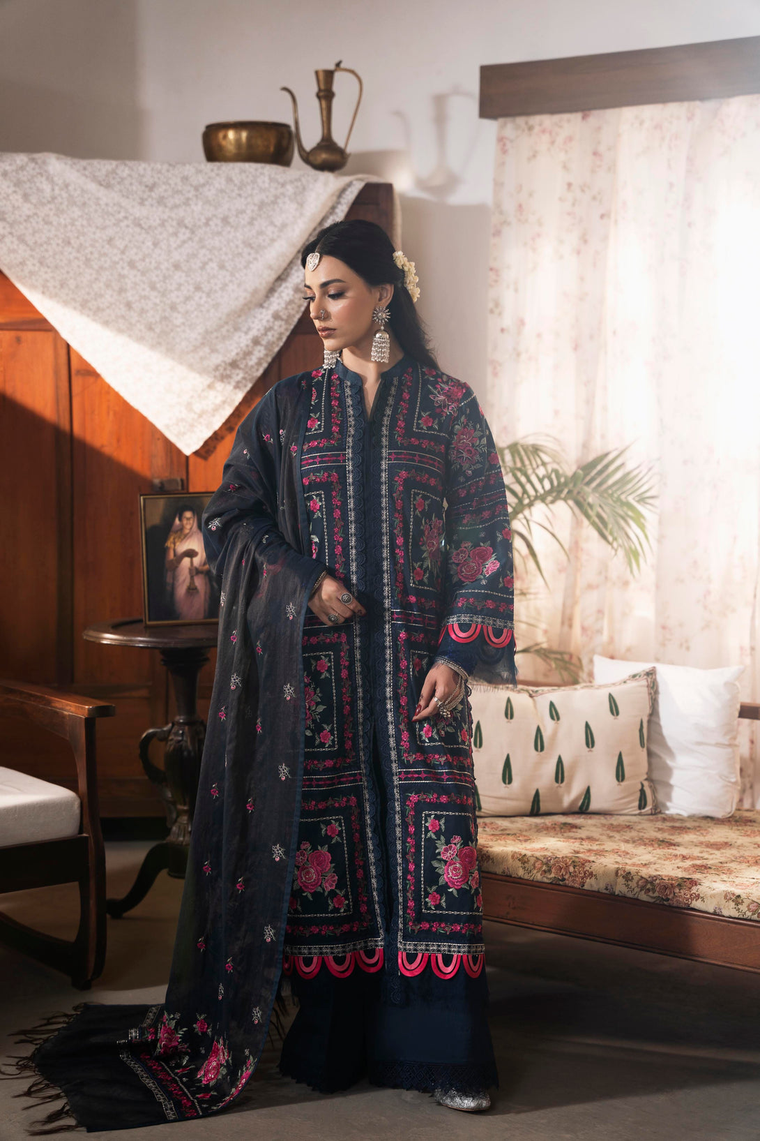 M3587 - Navy Blue Embroidered Lawn 3 Piece Suit by Taanabaana.pk