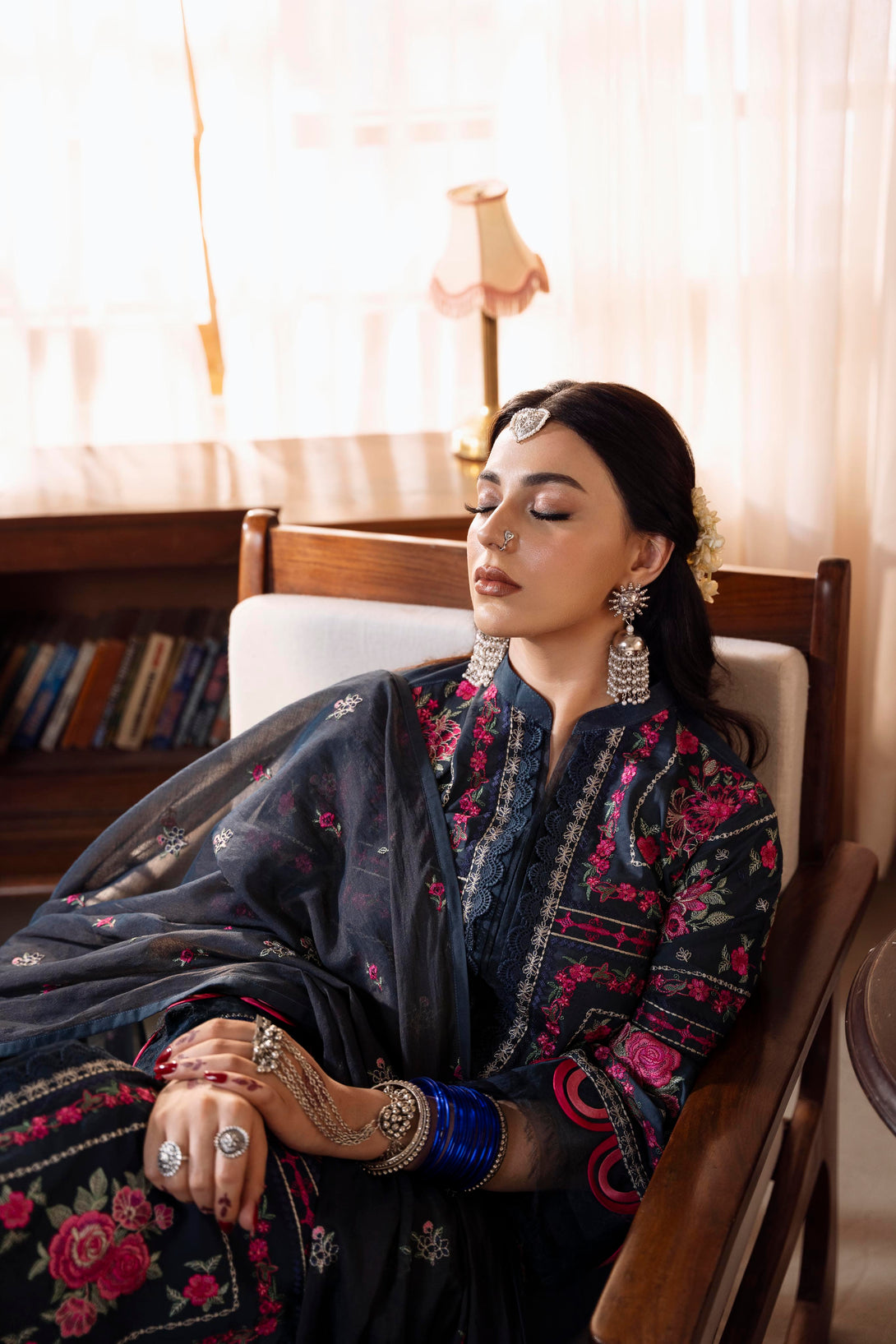 M3587 - Navy Blue Embroidered Lawn 3 Piece Suit by Taanabaana.pk
