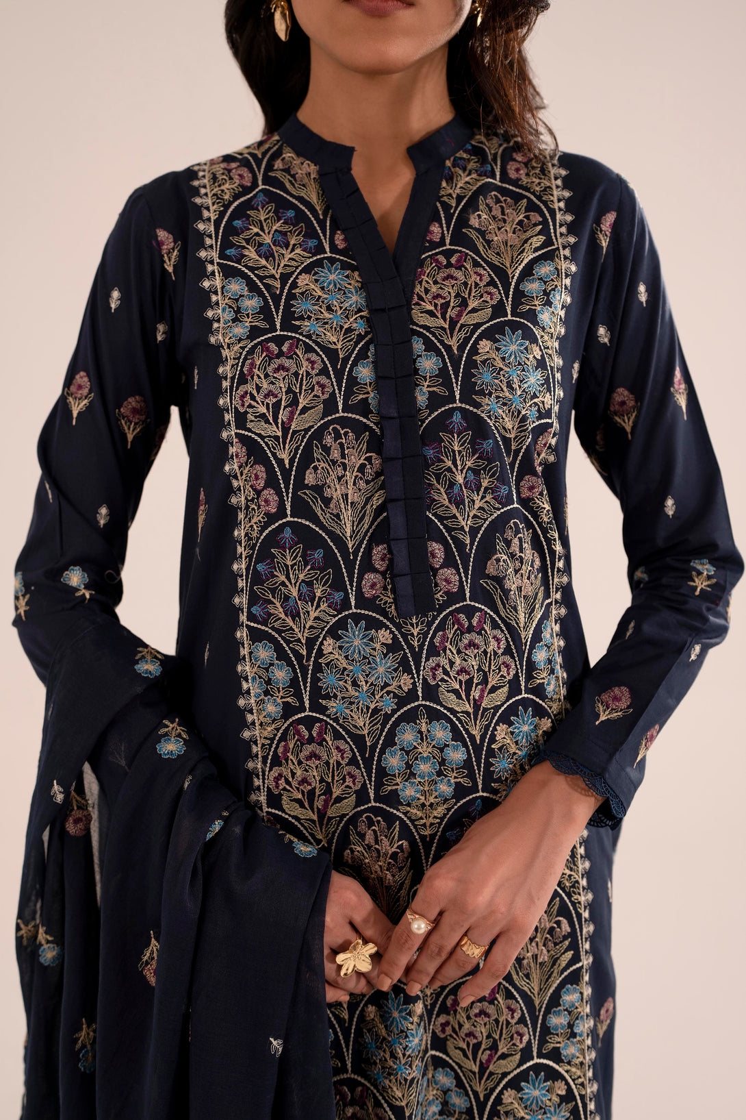 C3608A - Navy Blue Embroidered Lawn 3 Piece Suit by Taanabaana.pk