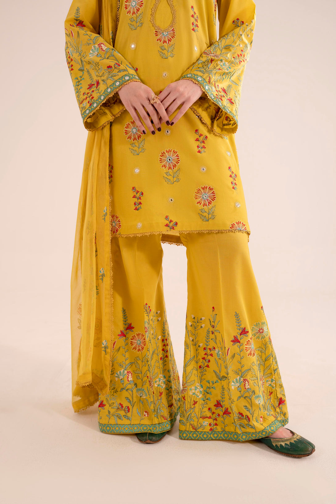 B3571B - Yellow Embroidered Lawn 3 Piece Suit by Taanabaana.pk